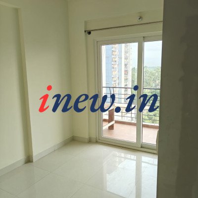 2bhk Semi furnished in Candeur Landmark