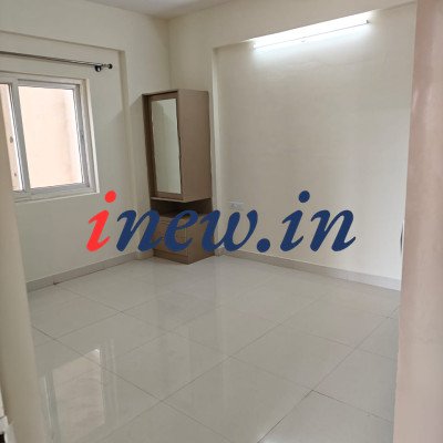 2bhk Semi furnished in Candeur Landmark