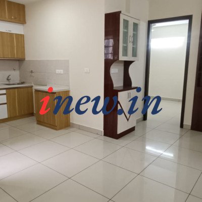 2bhk Semi furnished in Disha Central Park