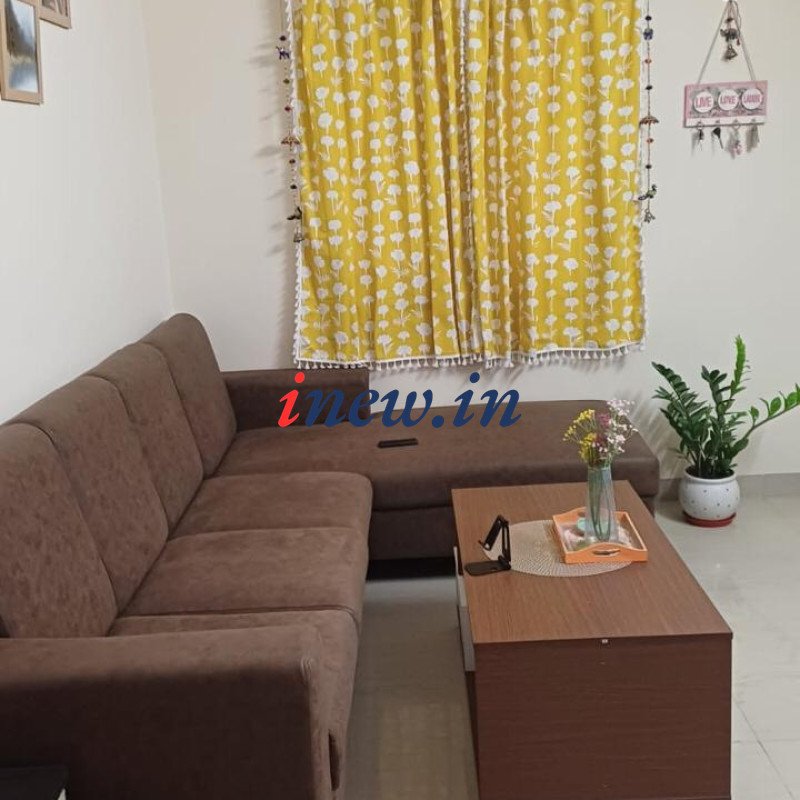 2.5 bhk Semi furnished in Disha Windsor Gardens 2.5 bhk Semi furnished in Disha Windsor Gardens