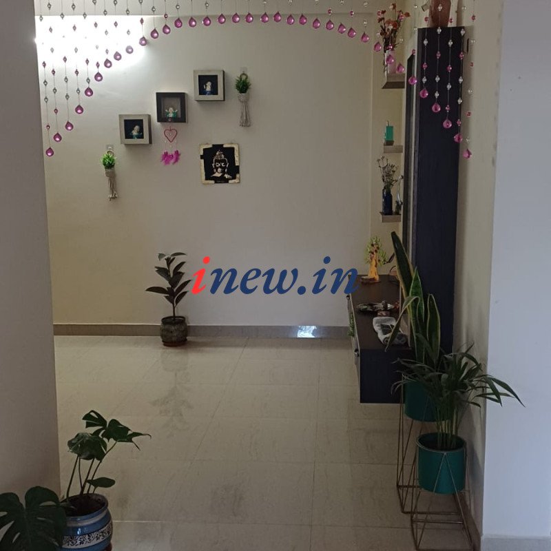 2.5 bhk Semi furnished in Disha Windsor Gardens 2.5 bhk Semi furnished in Disha Windsor Gardens