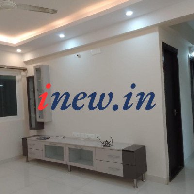 2bhk Semi furnished in Purvi Symphony